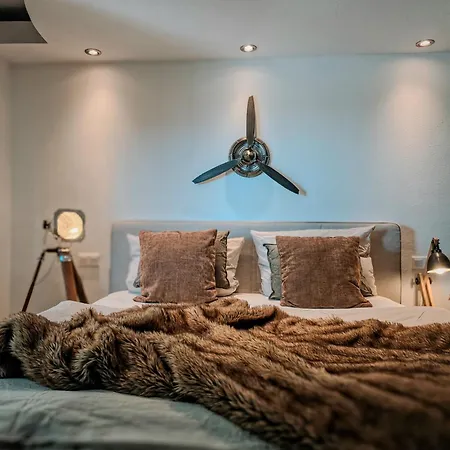 Familienfreundliche Zwischen Koeln & Aachen Бергхайм